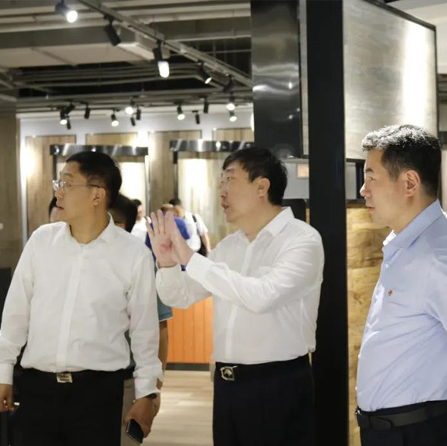大连商品交易所一行赴实德嘉兴园区调研交流